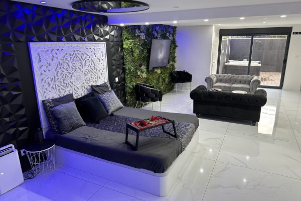 love-room-lyon-diapo-12-min