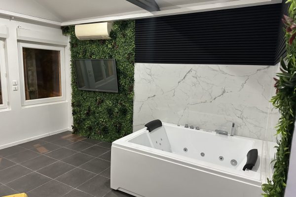 appartement-jacuzzi-lyon-love-room-05 appartement-jacuzzi-lyon-love-room-05