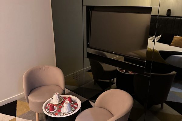 suite-jacuzzi-lyon-love-room-borabora-5